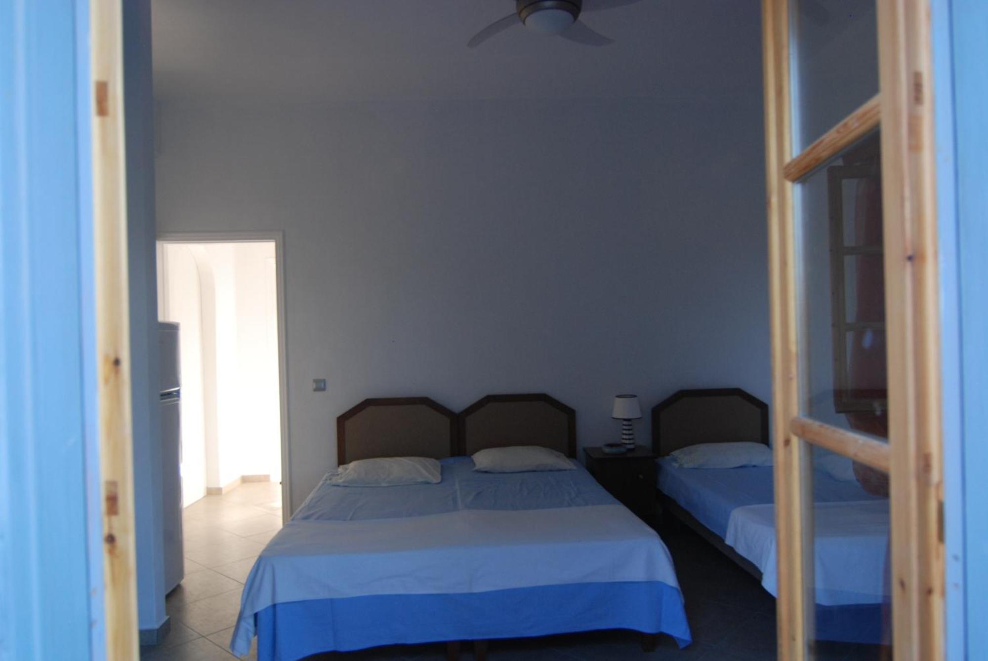 Villa Perivoli Platis Gialos  Phòng bức ảnh